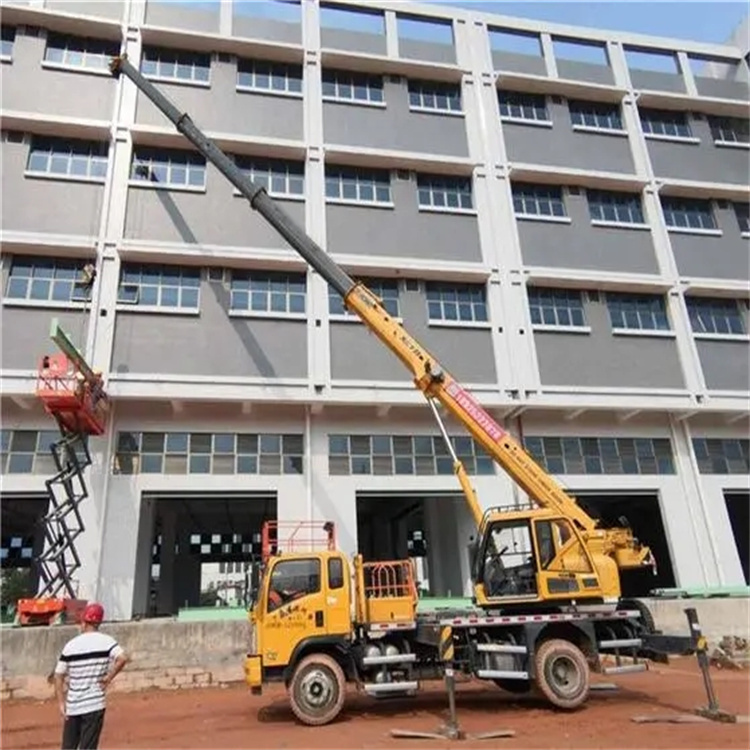 万全高楼层玻璃吊装