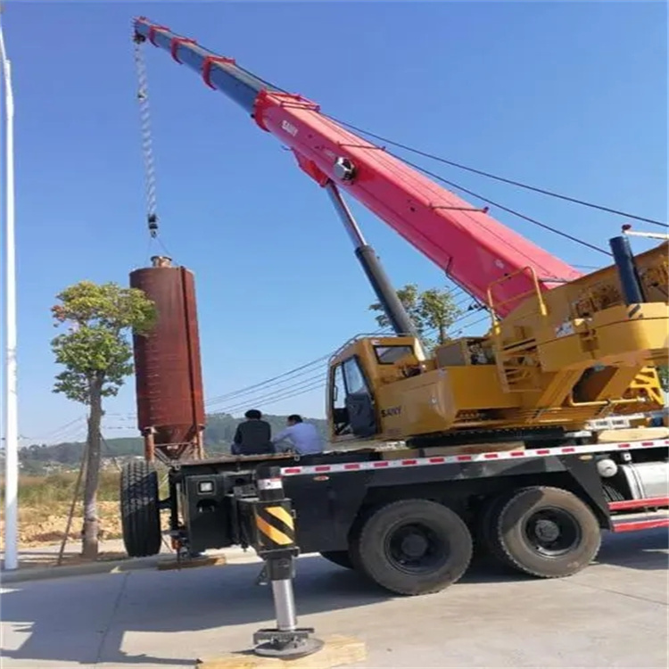 万全50吨吊车出租每小时价格是多少钱